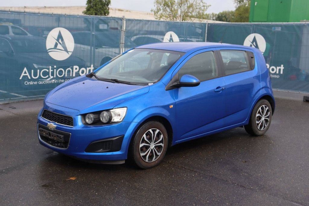 Passenger car Chevrolet Aveo Petrol 86hp 2012 (Margin)