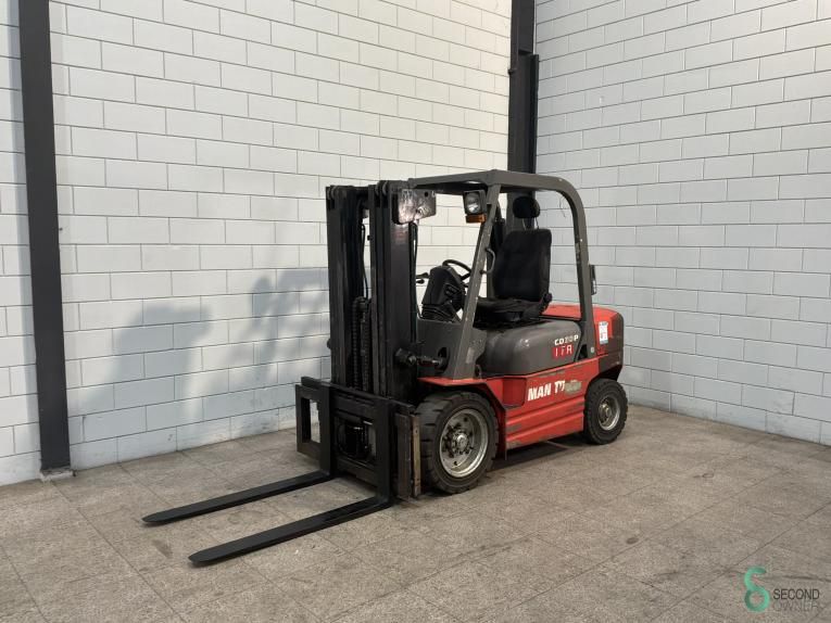 Gabelstapler Diesel Manitou CD30P 2006 Triplex