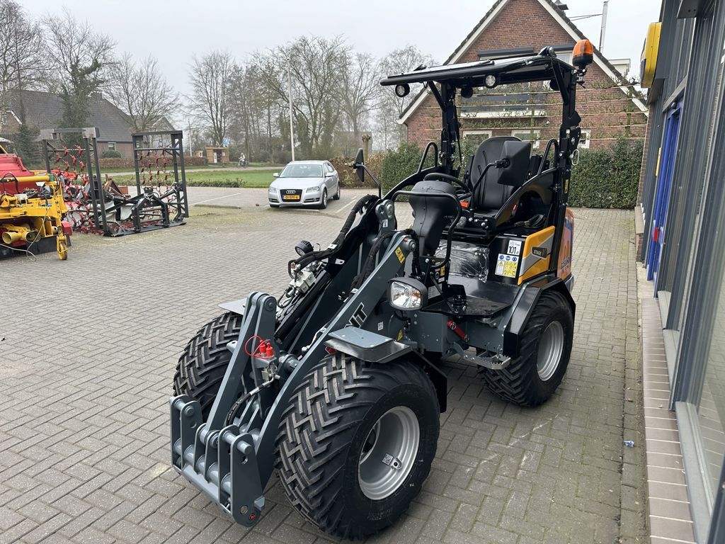 Giant G2500 X-tra HD