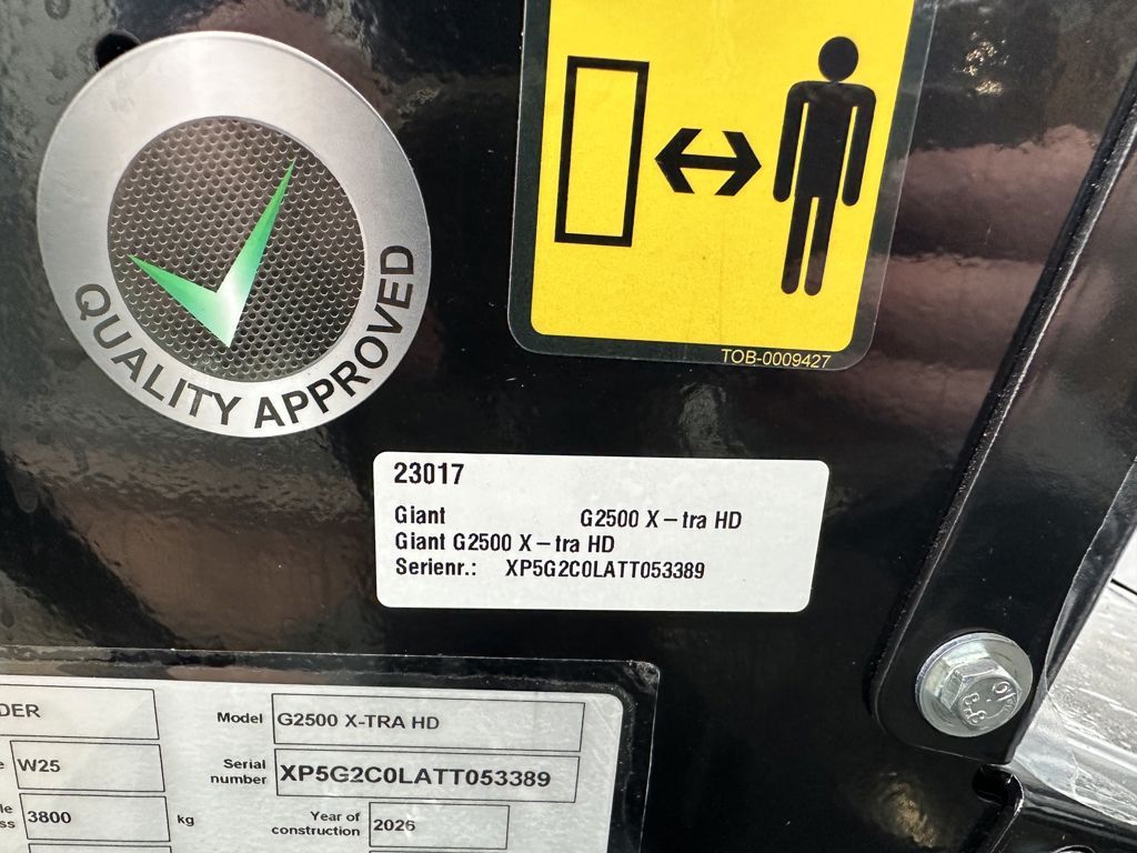 Giant G2500 X-tra HD