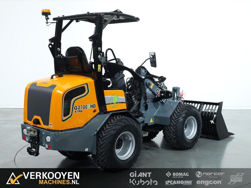 2026 Giant G2700E X-tra HD VK10982