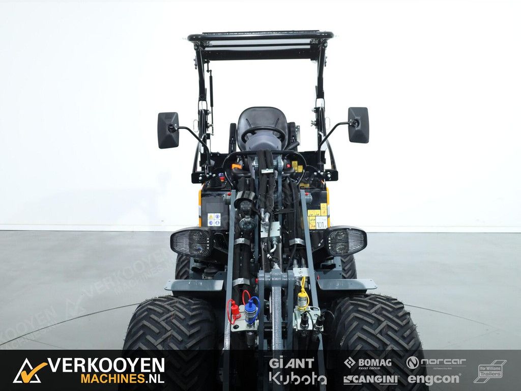 2026 Giant G2700E X-tra HD VK10982