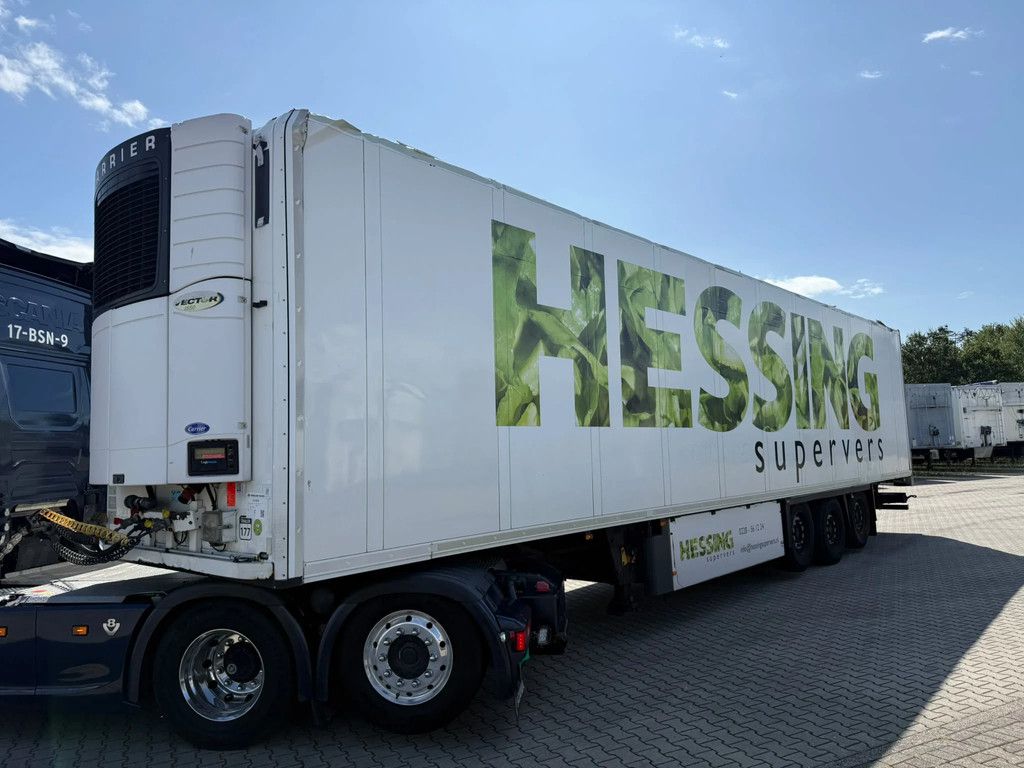 Schmitz Cargobull N/A Dak/Roof Schade/Damage Carrier Vector 1550 2X Liftas