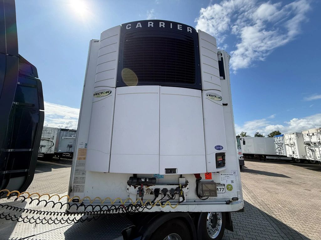 Schmitz Cargobull N/A Dak/Roof Schade/Damage Carrier Vector 1550 2X Liftas
