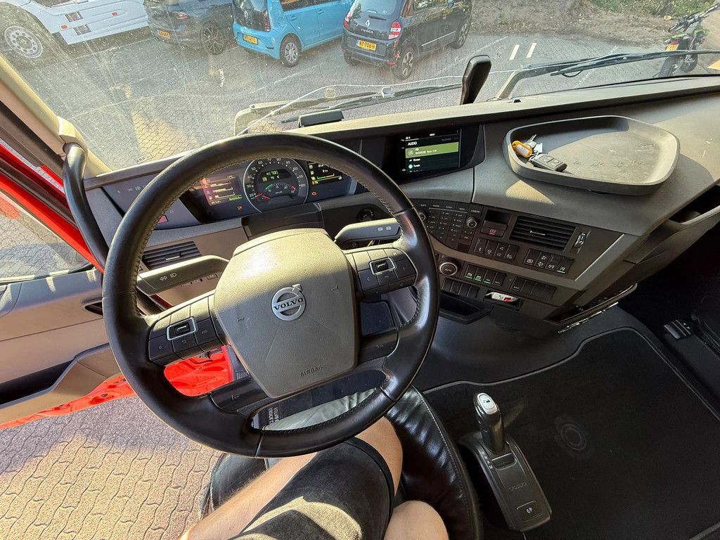 Volvo FH 500 6X2 Globetrotter XL Full Air Alcoa Standairco NL Truck APK/TUV 01-2027