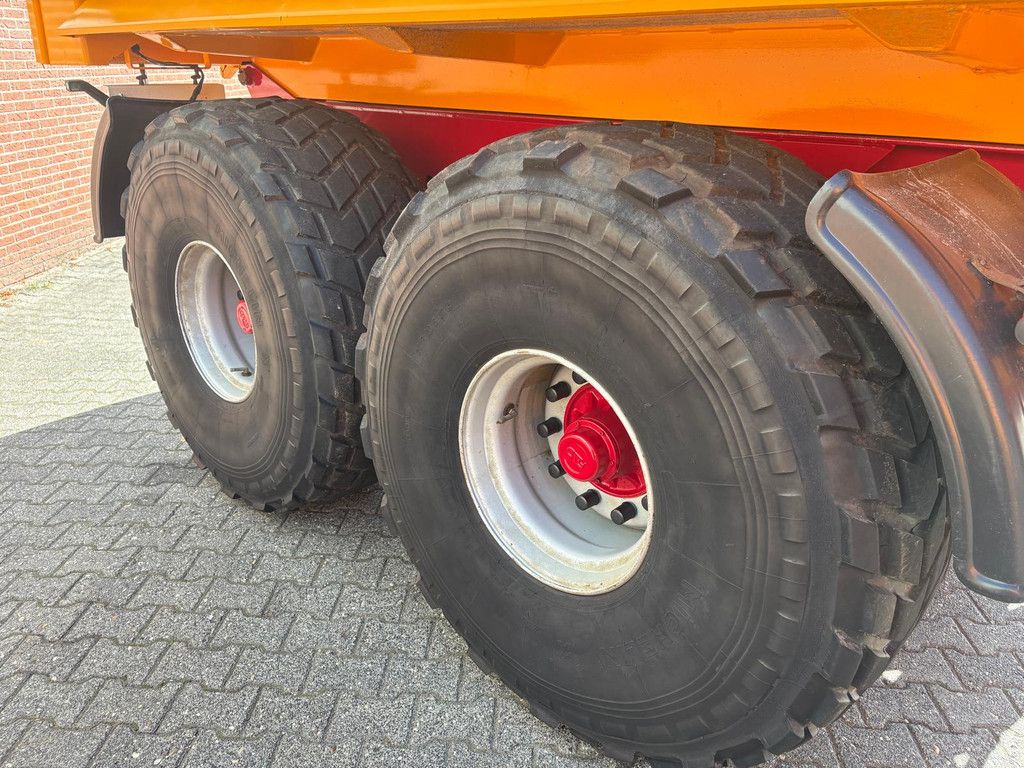 Veenhuis Kipper JVK 13000