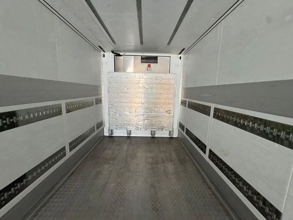 Schmitz Cargobull N/A Thermo King SLXi Spectrum Multi temp NL Trailer APK/TUV 08-2027