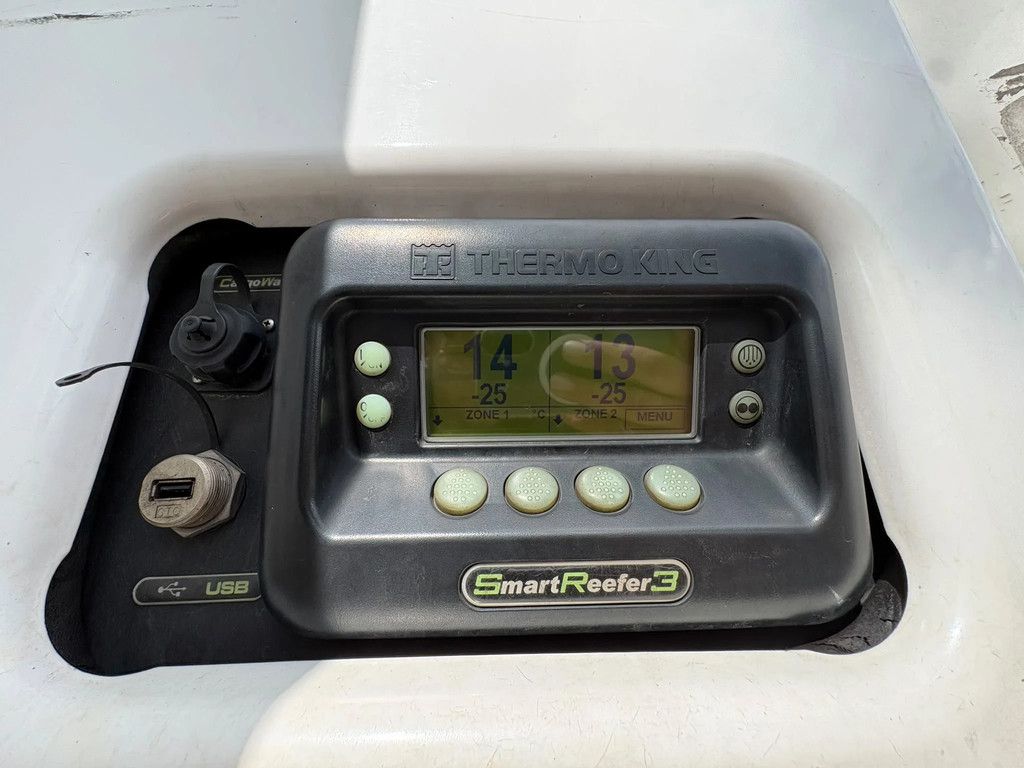 Schmitz Cargobull N/A Thermo King SLXi Spectrum Multi temp NL Trailer APK/TUV 08-2027