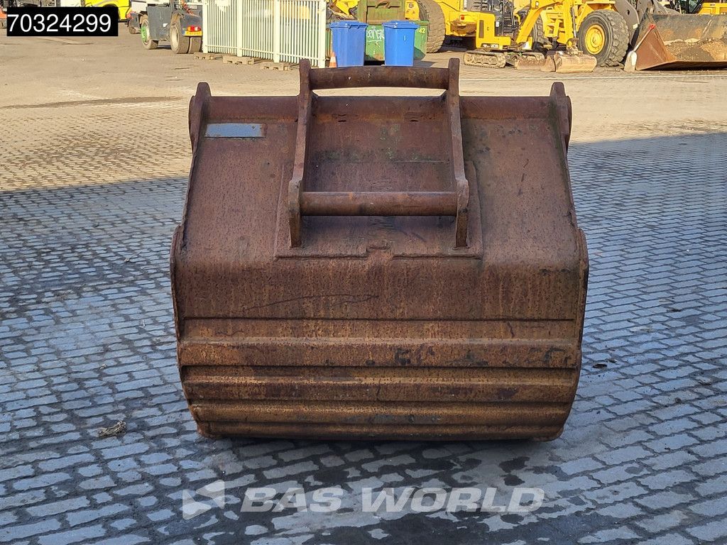 Bucket S70