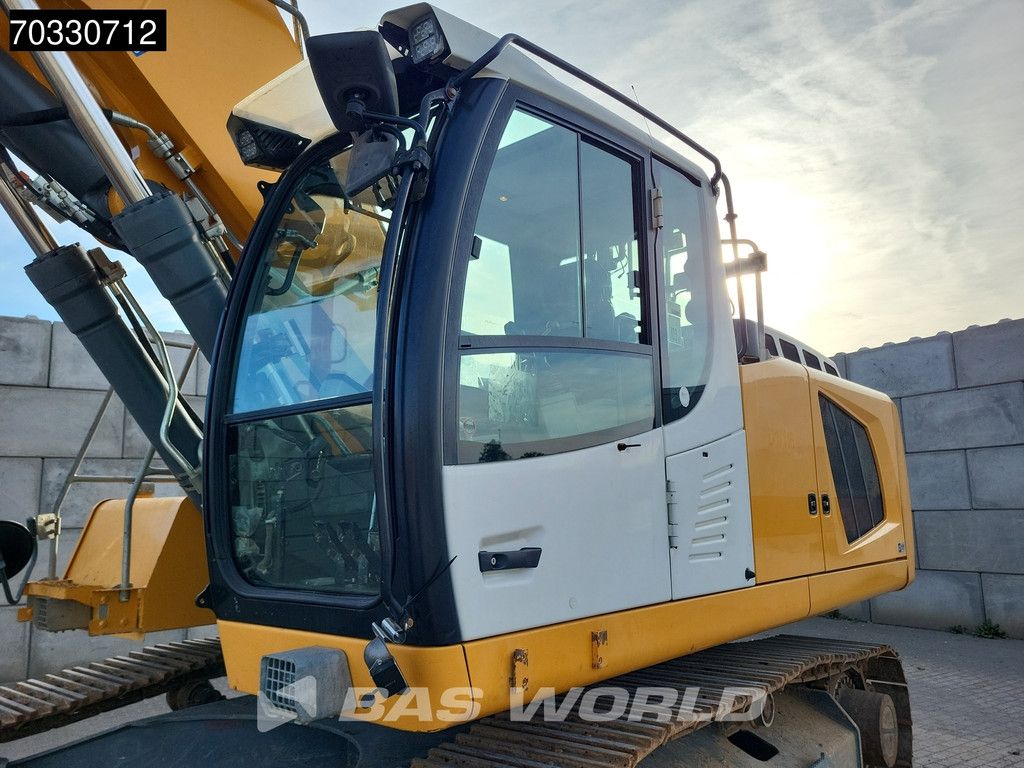 Liebherr R936 NLC