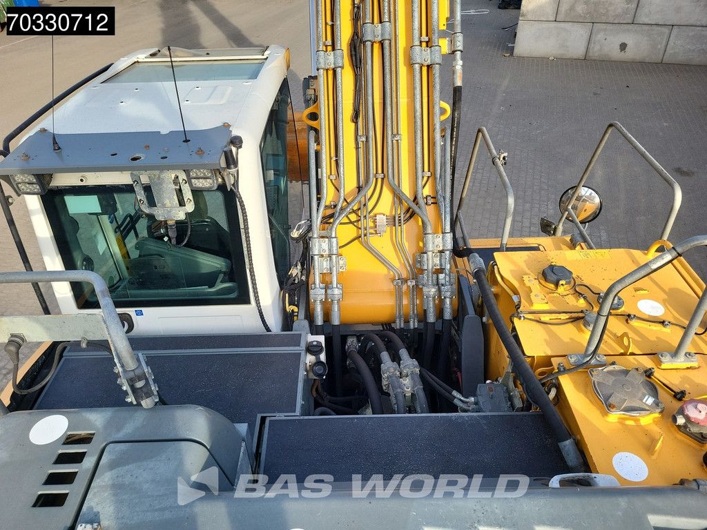 Liebherr R936 NLC