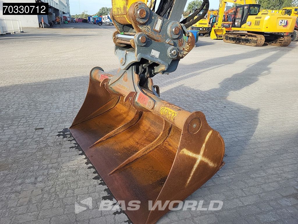 Liebherr R936 NLC