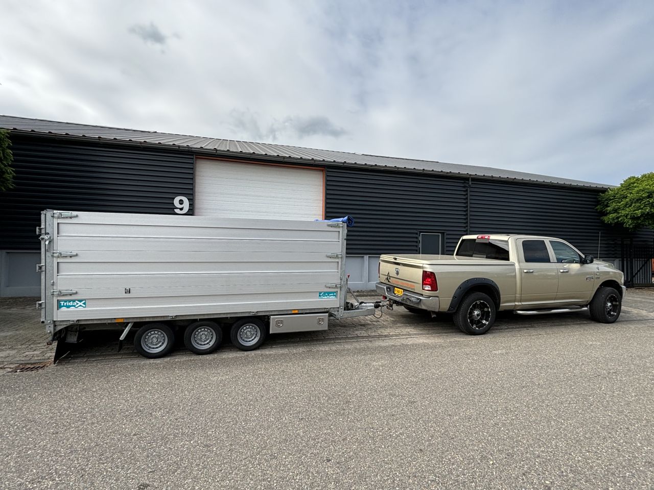Zeer nette 3 assige Twintrailer tr 35-40 Veldhuizen haakarm nch