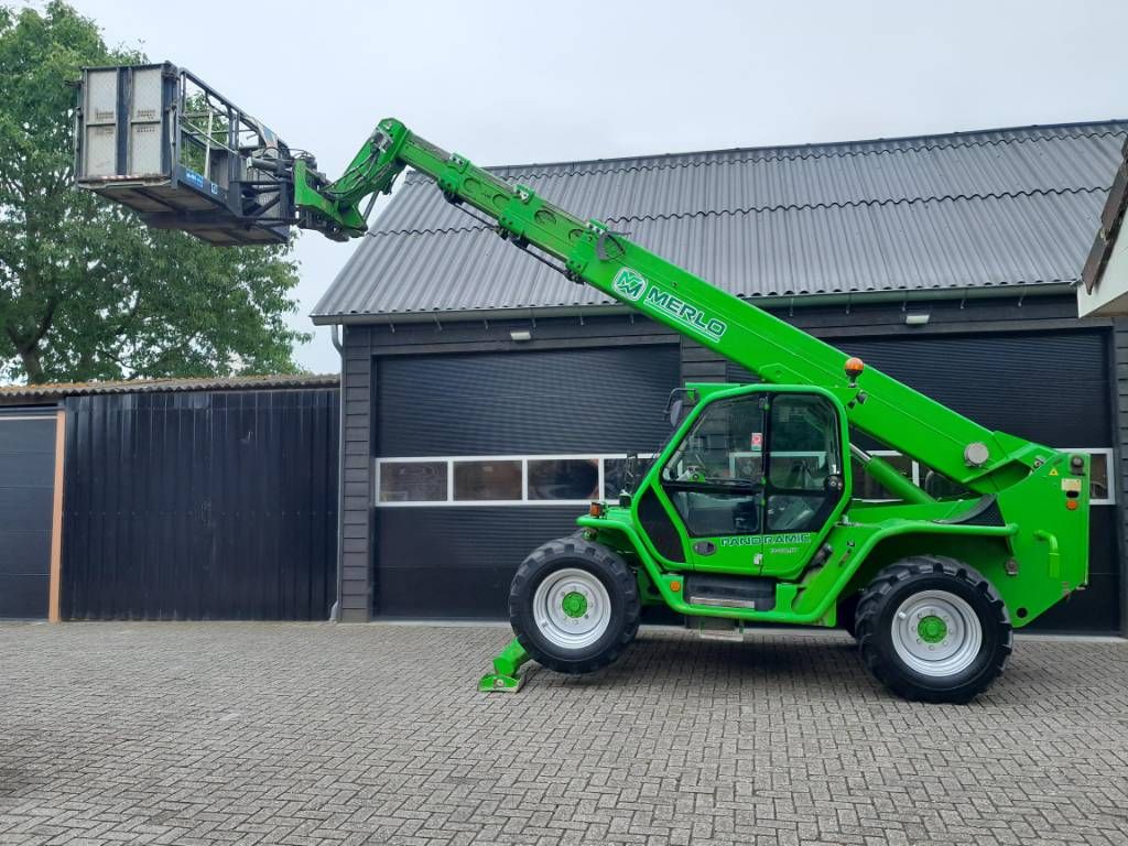 Merlo P 40.17 | with Manbasket and Remote Control