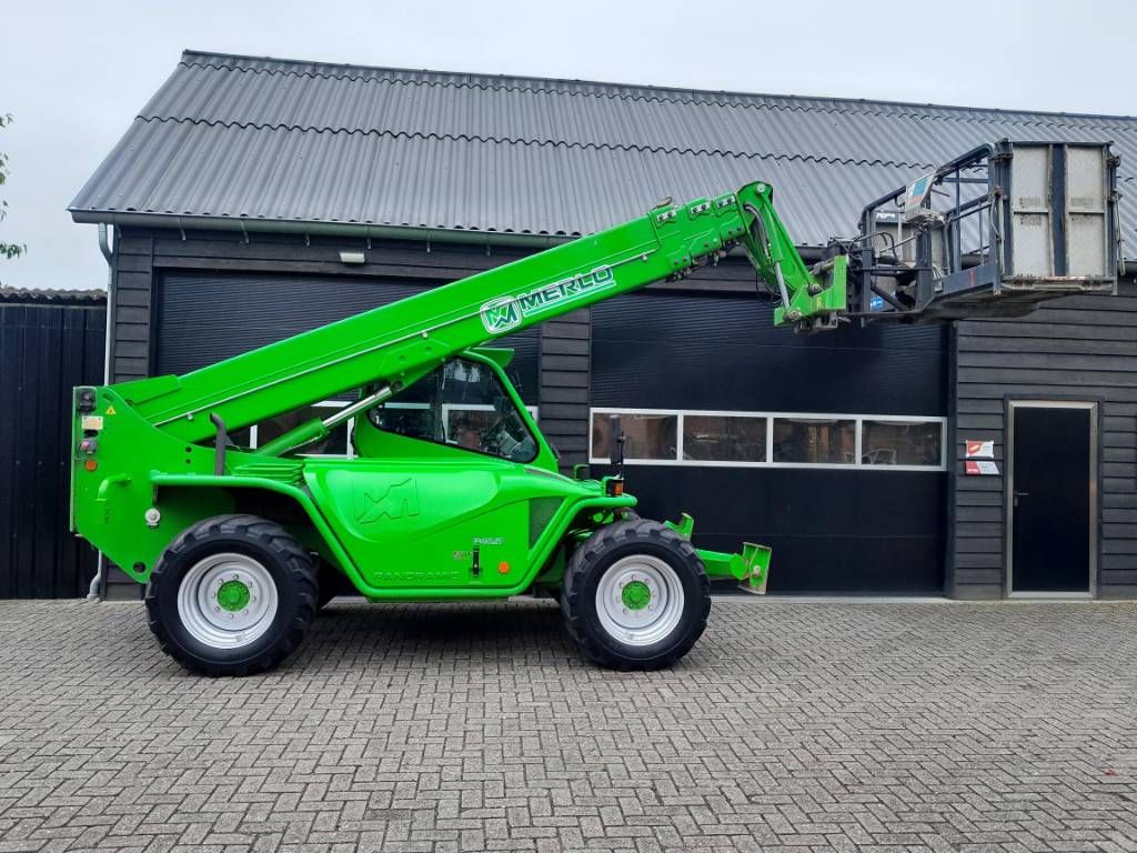 Merlo P 40.17 | with Manbasket and Remote Control
