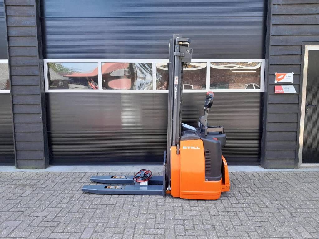 Still EGV-S 14 | Stapelaar Nieuwe Accu freelift triplex