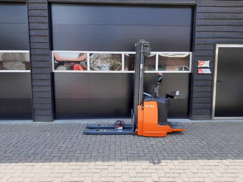 Still EGV-S 14 | Stapelaar Nieuwe Accu freelift triplex