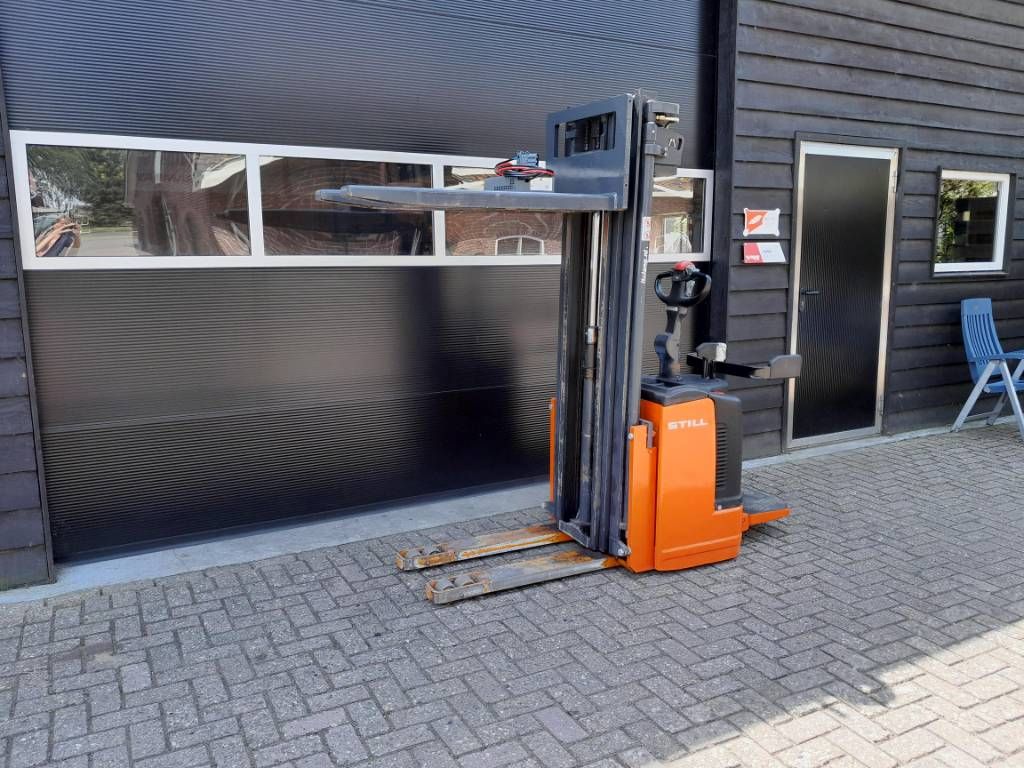 Still EGV-S 14 | Stapelaar Nieuwe Accu freelift triplex