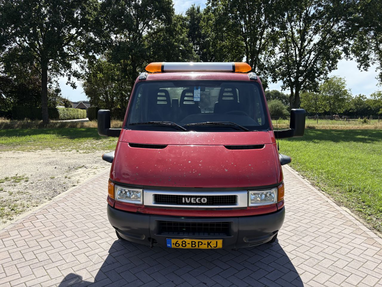 Be trekker Iveco Daily 35C15 N1 - be oplegger VELDHUIZEN 13 TON