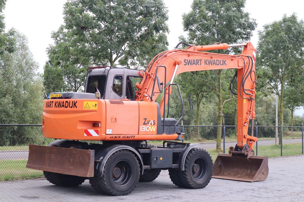 Hitachi ZX130 | QUICK COUPLER | BUCKET | DOZERBLADE