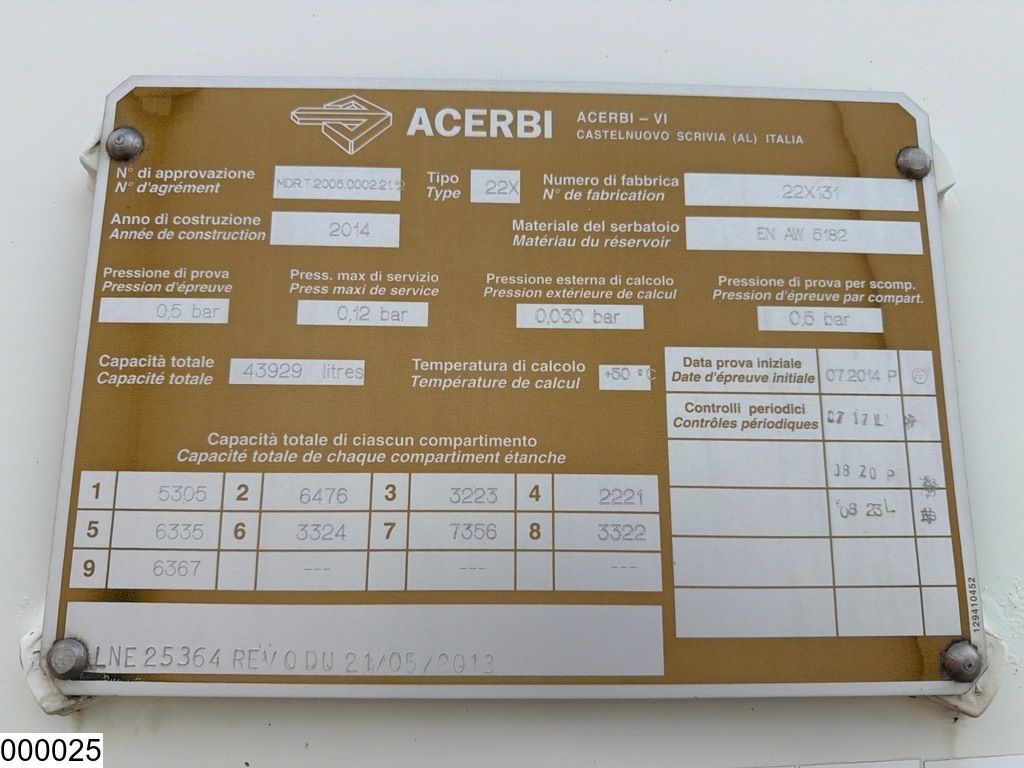 Acerbi Fuel 43.929 liter, 9 Comp