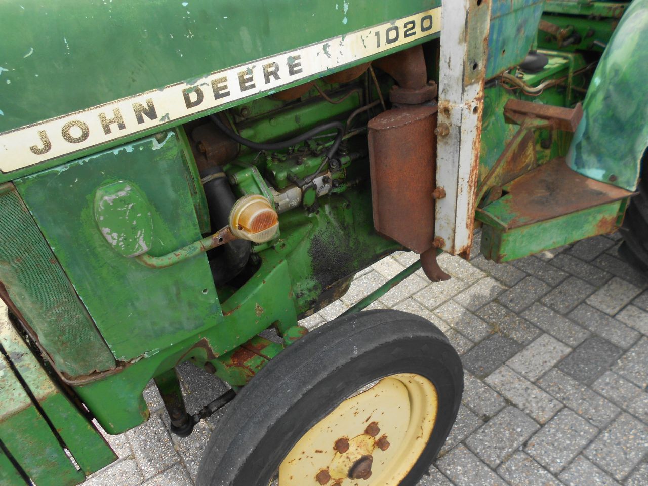 John deere 1020 v