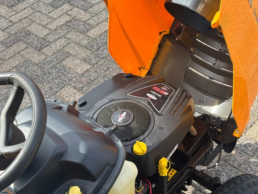 Stiga 3108H Gebruikte zitmaaier hydsrostaat 108cm 21pk