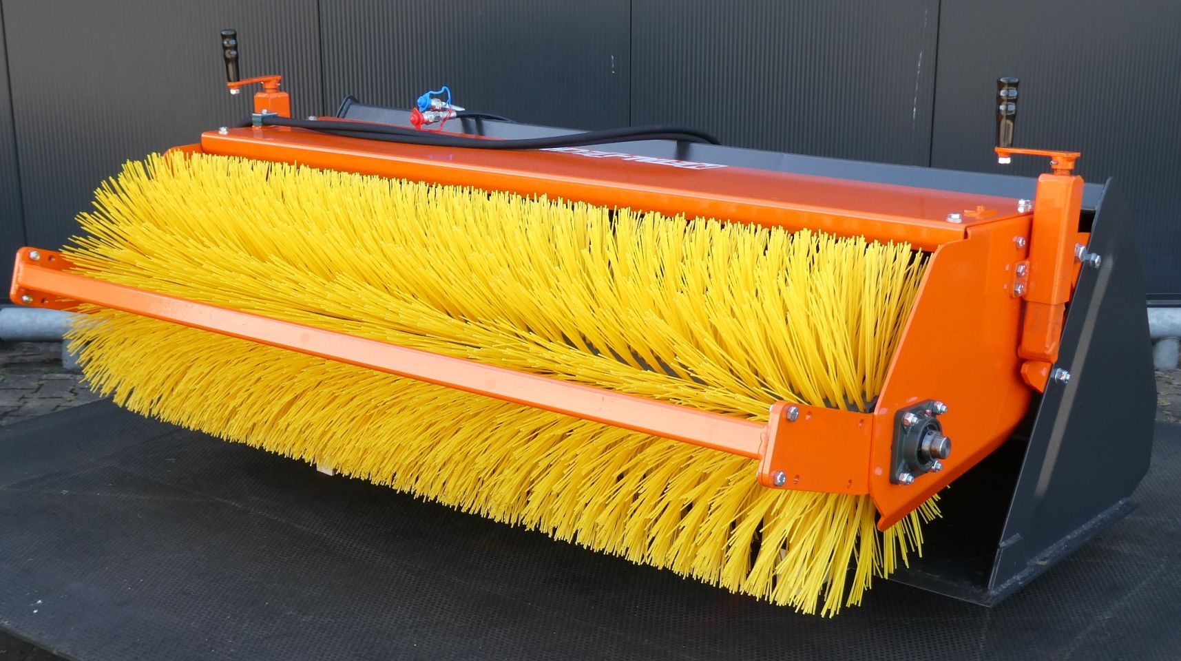 Bakveegmachine bak veegmachine frontlader shovel compact