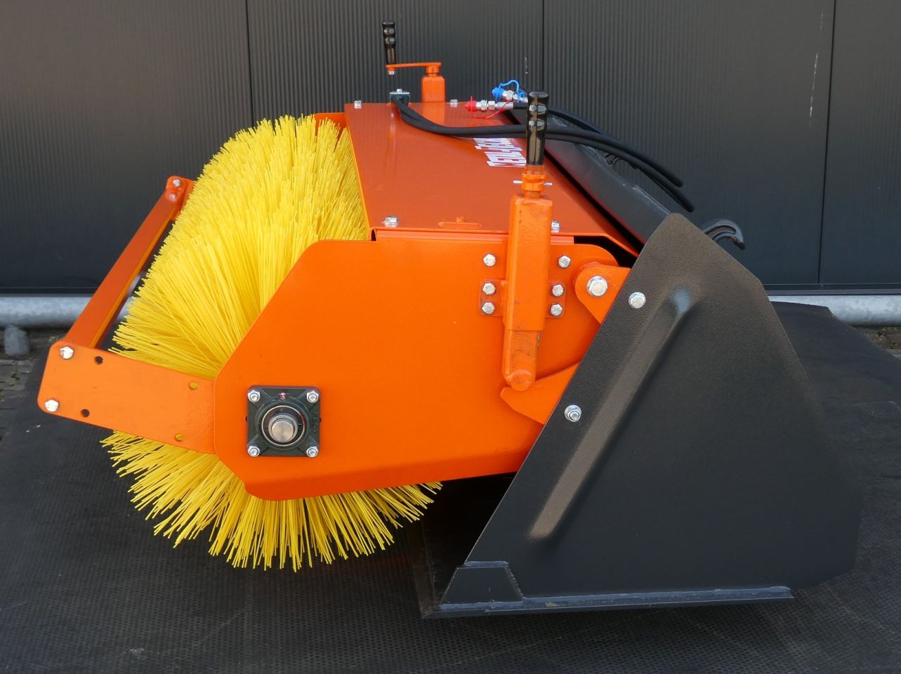 Bakveegmachine bak veegmachine frontlader shovel compact