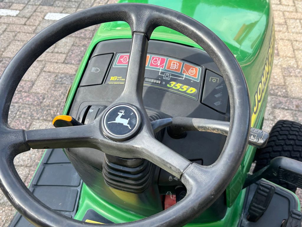 John Deere 355D Gebruikte diesel zitmaaier minitractor