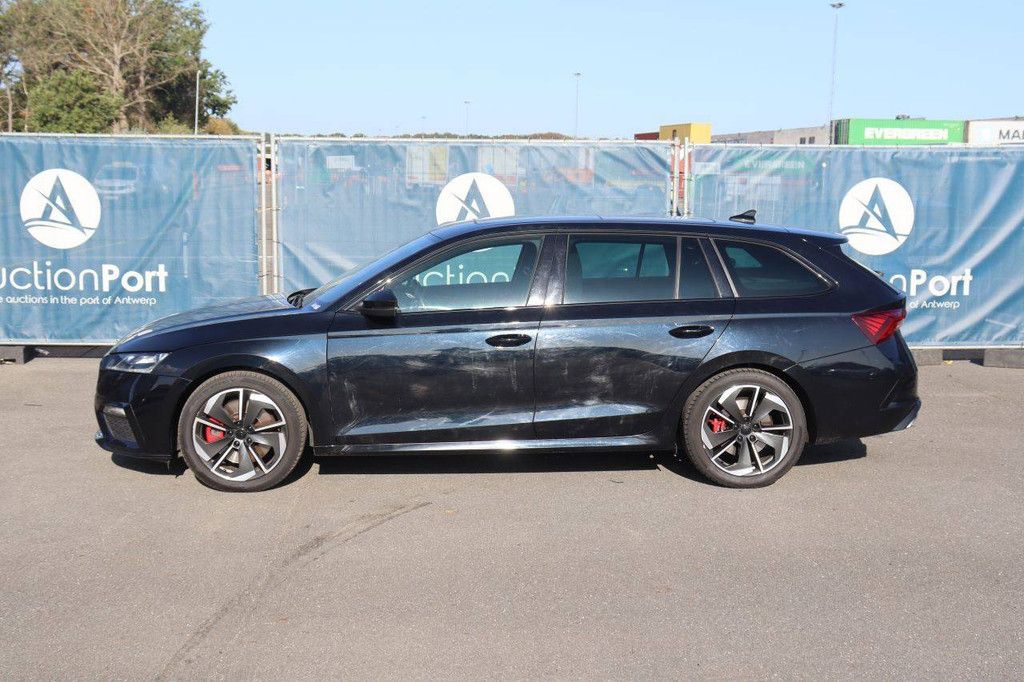Pkw Skoda Octavia VIRS Benzin 245 PS 2020 (Marge)