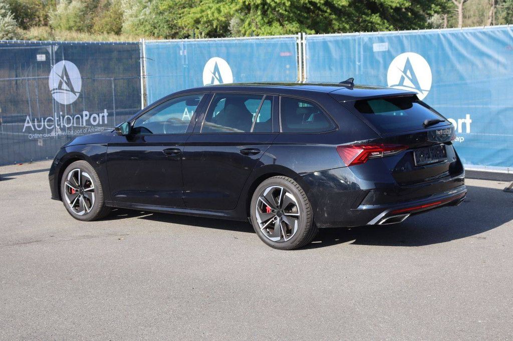 Pkw Skoda Octavia VIRS Benzin 245 PS 2020 (Marge)