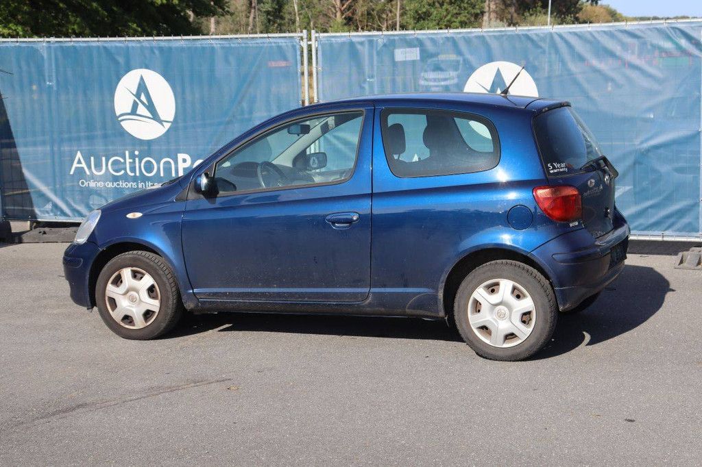 Personenauto Toyota Yaris Benzine 69pk 2004 (Marge)