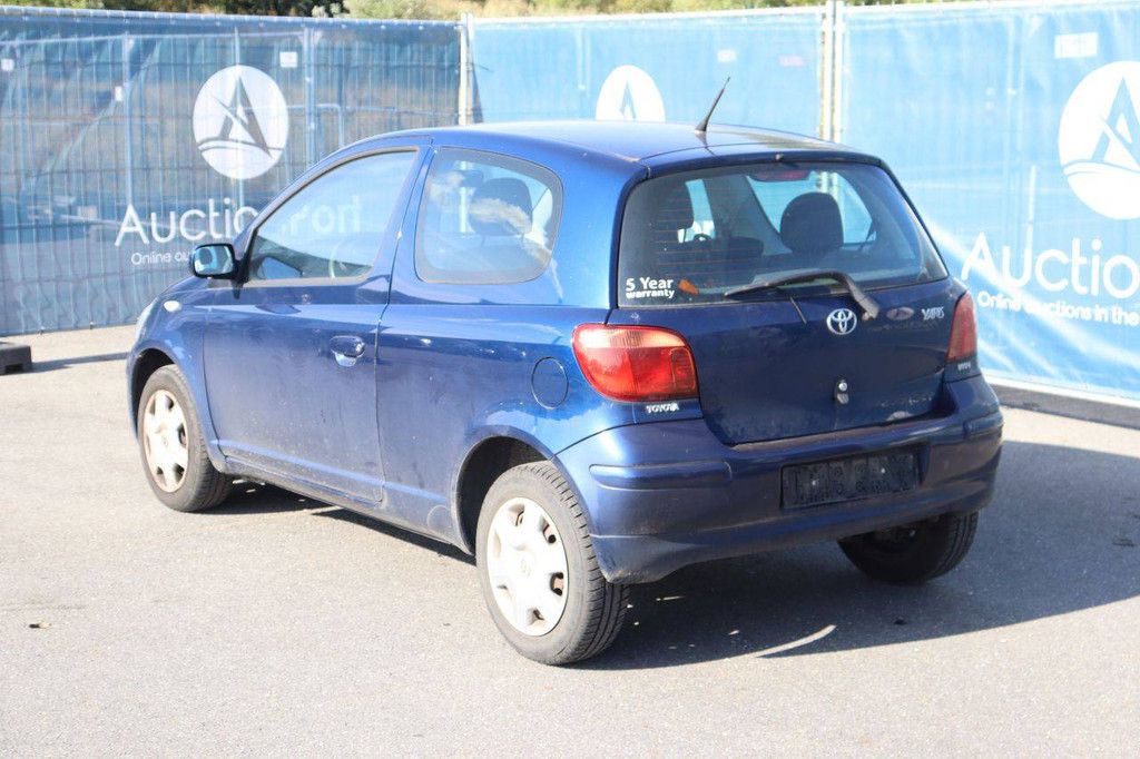 Personenauto Toyota Yaris Benzine 69pk 2004 (Marge)