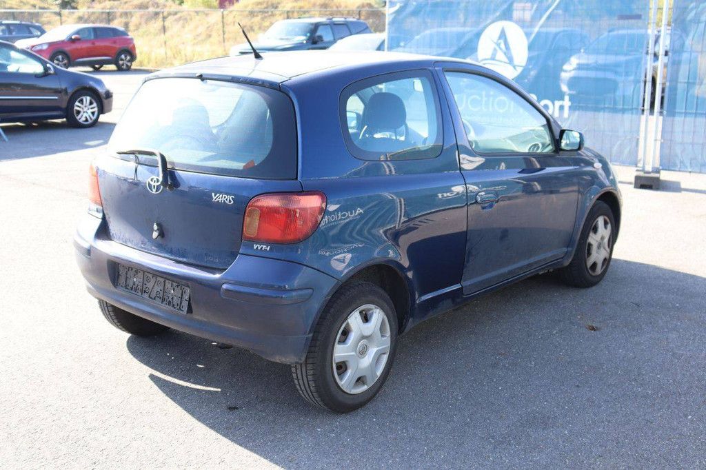 Personenauto Toyota Yaris Benzine 69pk 2004 (Marge)