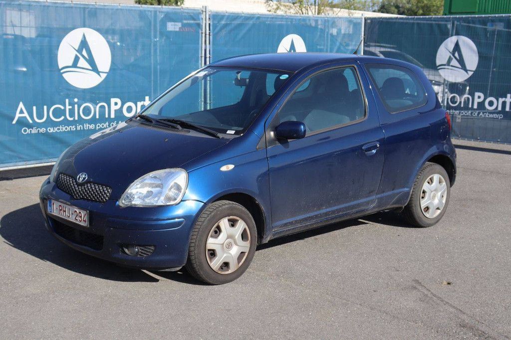 Personenauto Toyota Yaris Benzine 69pk 2004 (Marge)