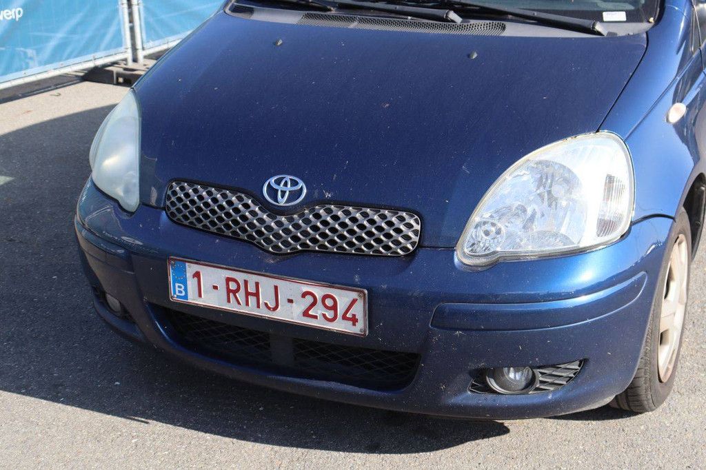 Personenauto Toyota Yaris Benzine 69pk 2004 (Marge)