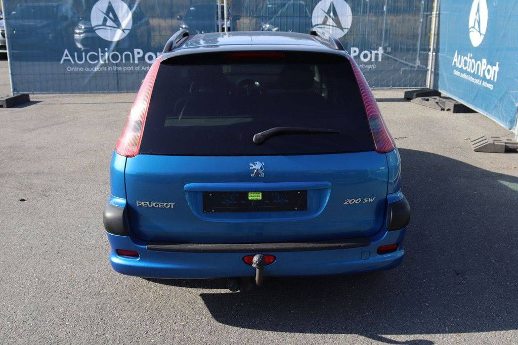 Pkw Peugeot 206 Diesel 69 PS 2006 (Marge)