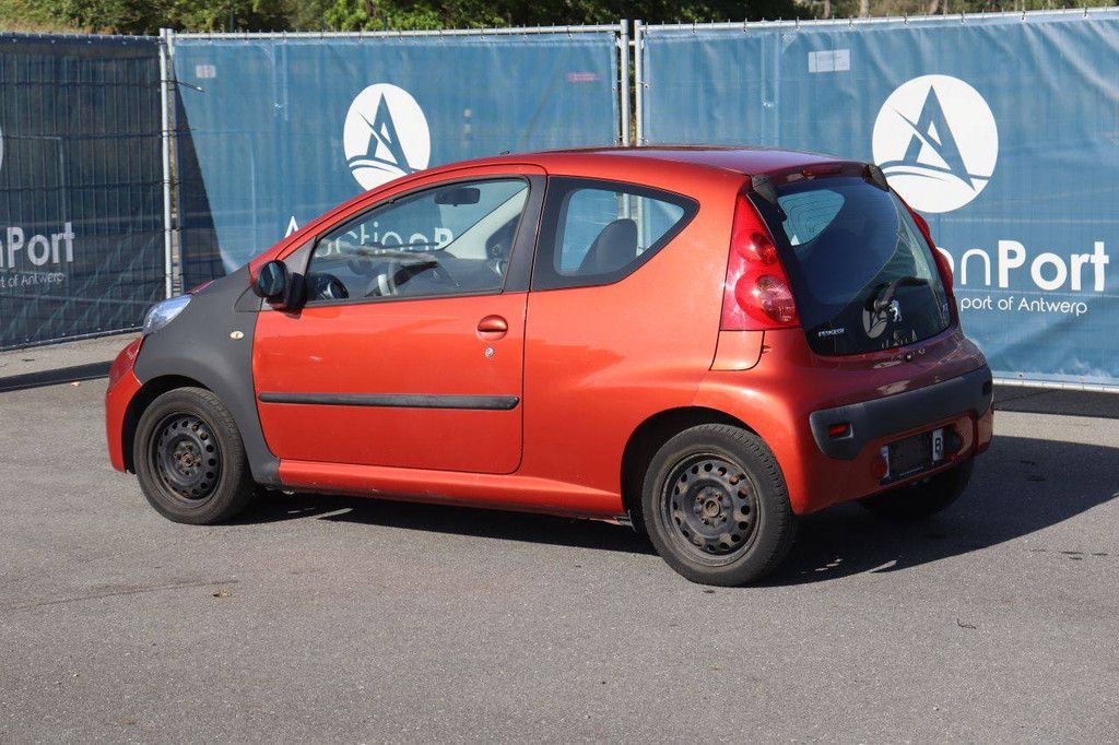 Personenauto Peugeot 107 Benzine 68pk 2009 (Marge)