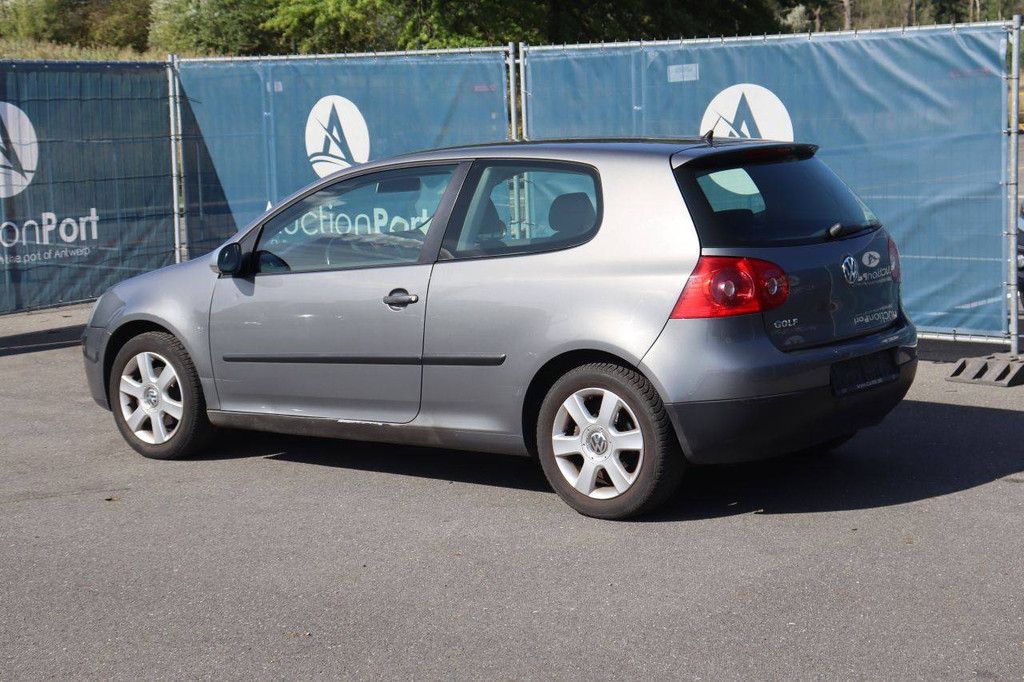 Pkw Volkswagen Golf Benzin 80 PS 2008 (Margin)