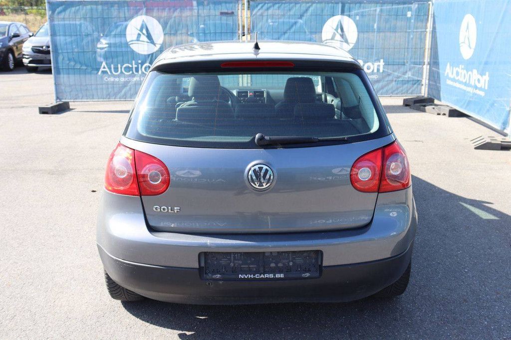 Pkw Volkswagen Golf Benzin 80 PS 2008 (Margin)