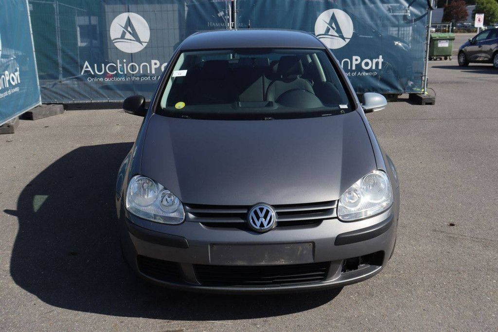 Pkw Volkswagen Golf Benzin 80 PS 2008 (Margin)
