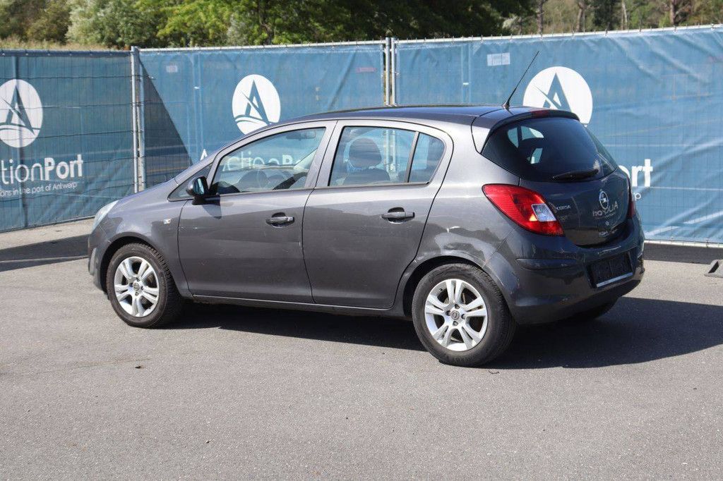 Personenauto Opel Corsa Benzine 100pk 2011 (Marge)