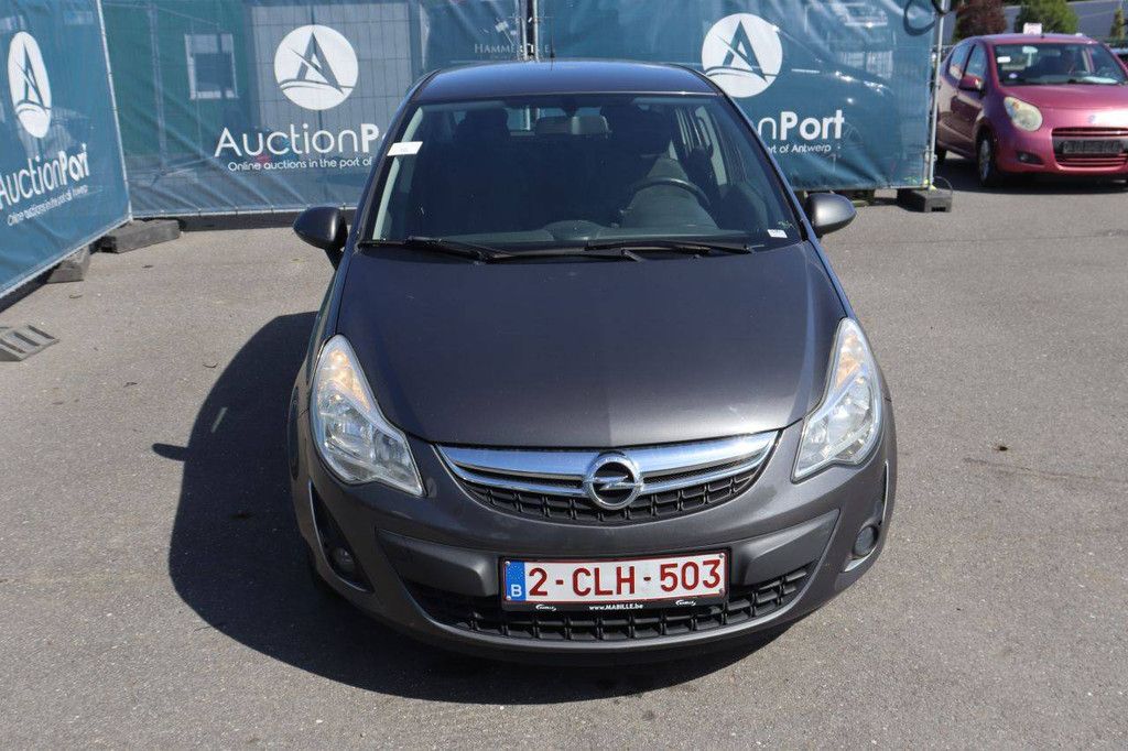 Personenauto Opel Corsa Benzine 100pk 2011 (Marge)