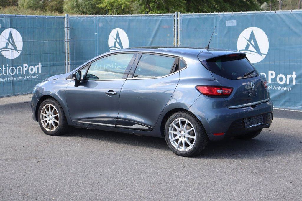 Personenauto Renault Clio Benzine 76pk 2019 (Marge)