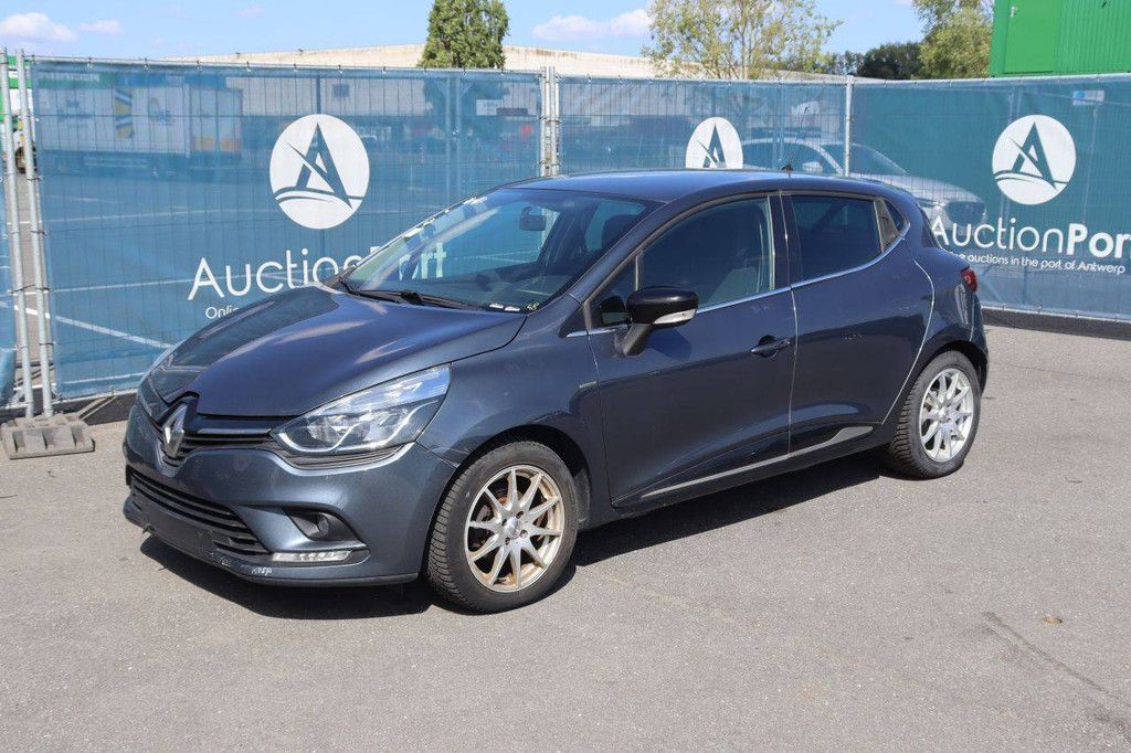 Personenauto Renault Clio Benzine 76pk 2019 (Marge)