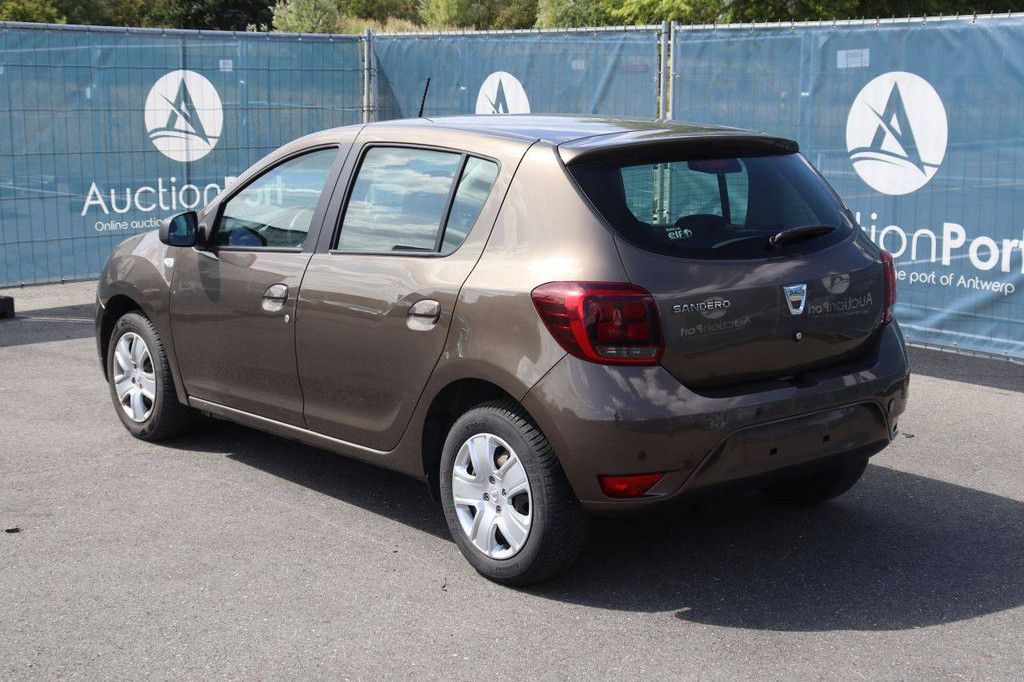 Personenauto Dacia Sandero Benzine 90pk 2017 (Marge)