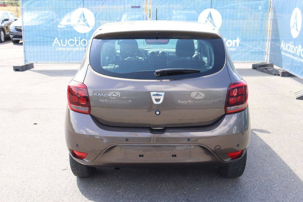 Personenauto Dacia Sandero Benzine 90pk 2017 (Marge)