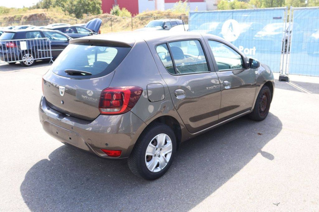 Personenauto Dacia Sandero Benzine 90pk 2017 (Marge)