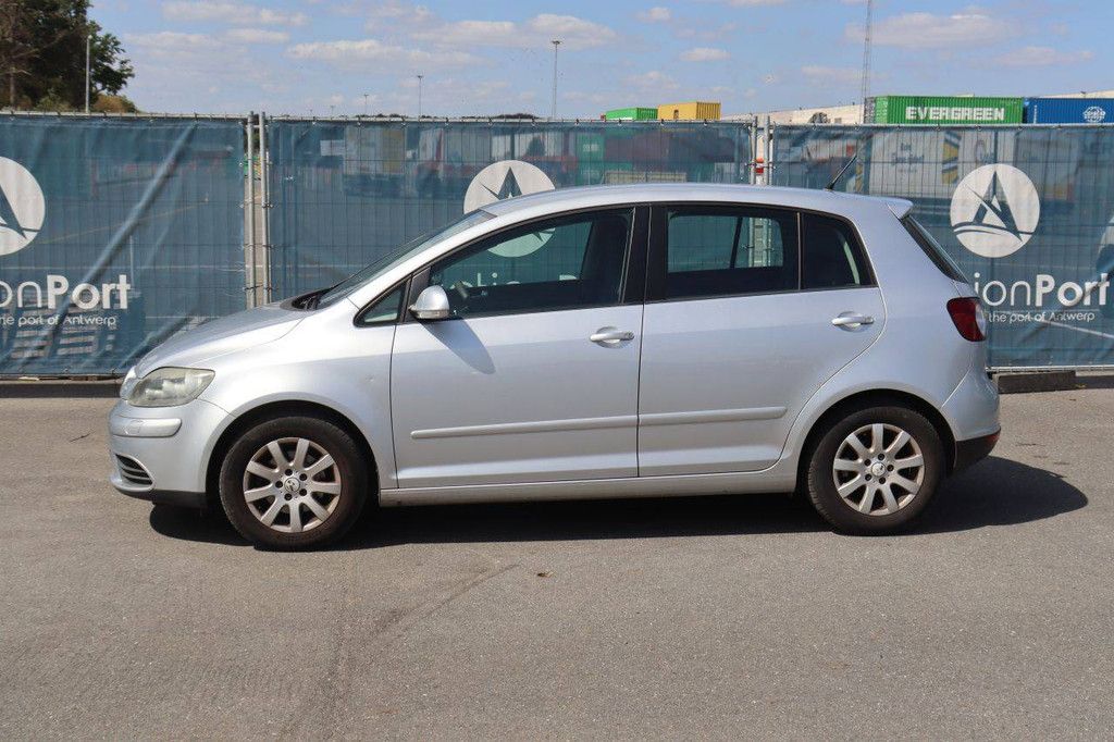 Pkw Volkswagen Golf Plus Benzin 75 PS 2006 (Margin)